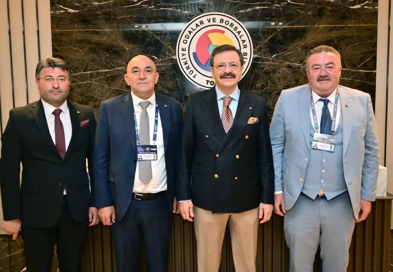 Rifat Hisarcıklıoğlu'nun Doğum Günü Afyonkarahisar Ticaret Borsası Tarafından Kutlandı