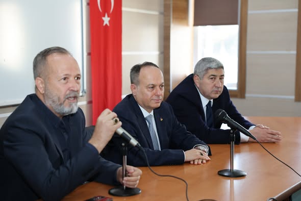 Afyonkarahisar'da Öğretmenler Günü Ziyareti: Gazi MTAL'ye Anlamlı Ziyaret