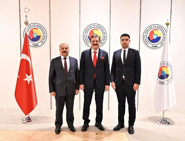 Dinar TSO Başkanı Veli Özcan, TOBB AR-GE ve İnovasyon Kurulu Toplantısına Katıldı