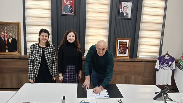 Afyonkarahisar'da Ticaret Borsası ve Üniversite Arasında İş Birliği Protokolü İmzalandı