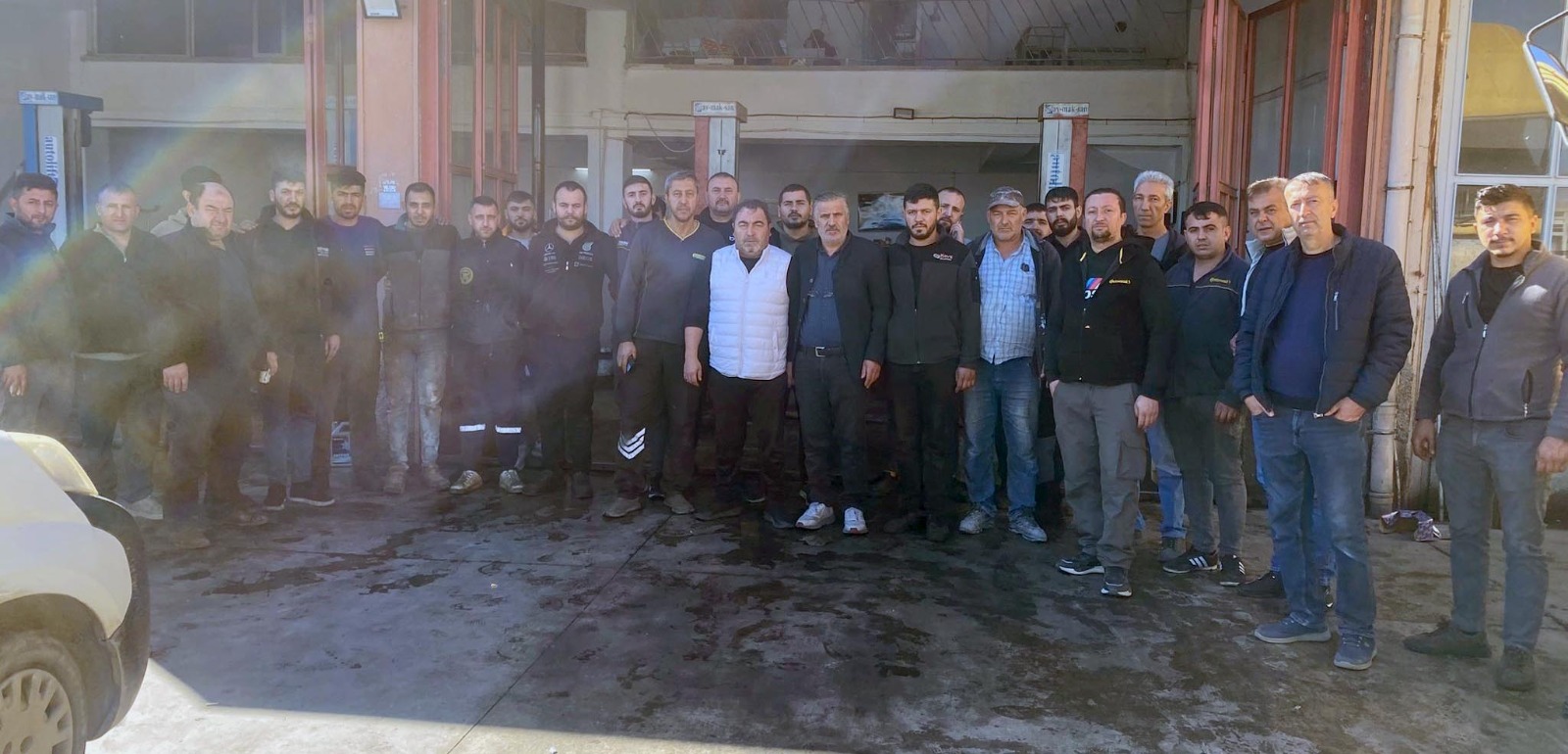 BAŞKAN ADAYI KUNAK, ESNAFININ YANINDA