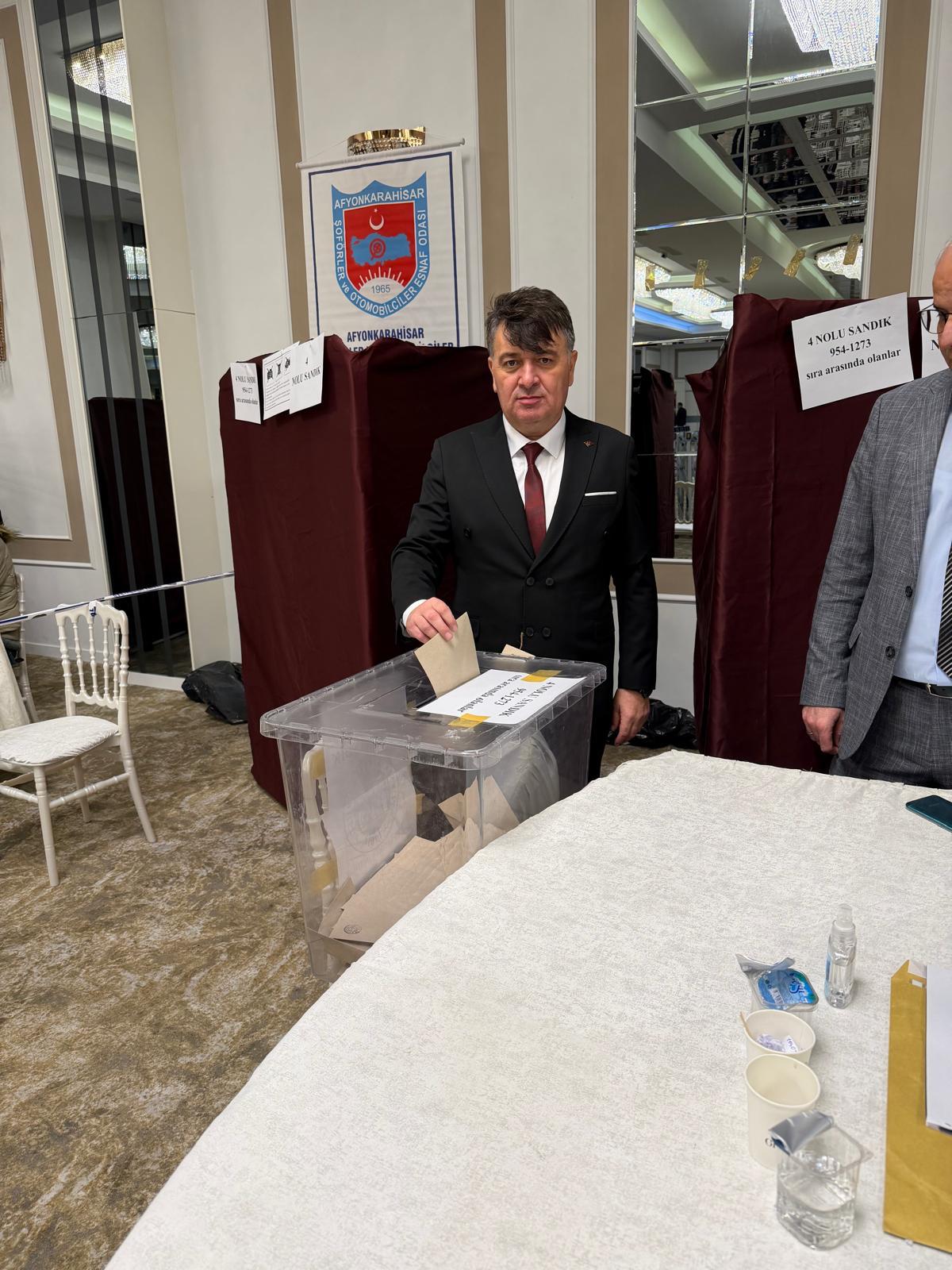 Başkan Karataş güven tazeledi